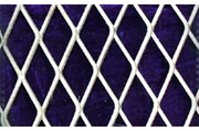 Graphite gasket reinforced with metal mesh